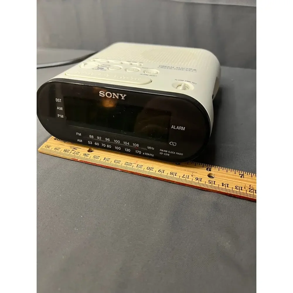 Sony ICF-C218 Dream Machine Auto Time Set Clock Radio